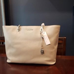 Michael Kors Mercer Tote